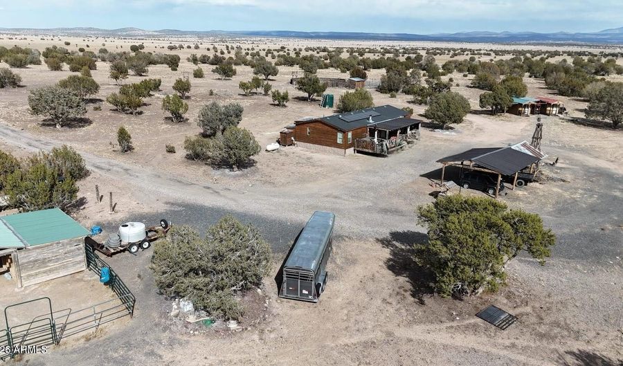 8495 W Antelope Run Rd, Ash Fork, AZ 86320 - 4 Beds, 4 Bath