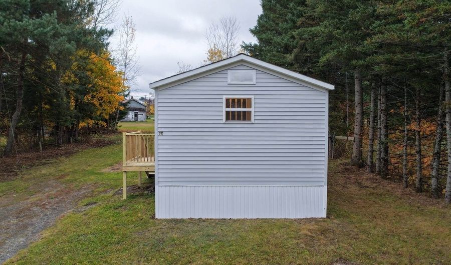 48 Bushey St, Ashland, ME 04732 - 2 Beds, 1 Bath