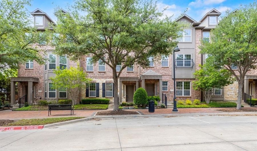 3931 Asbury Ln, Addison, TX 75001 - 3 Beds, 4 Bath