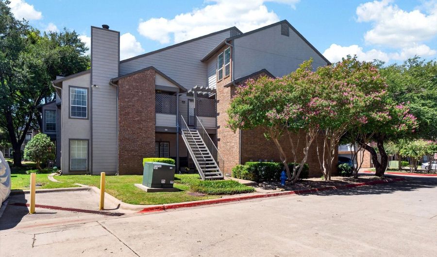 4067 Beltway Dr 140, Addison, TX 75001 - 2 Beds, 2 Bath