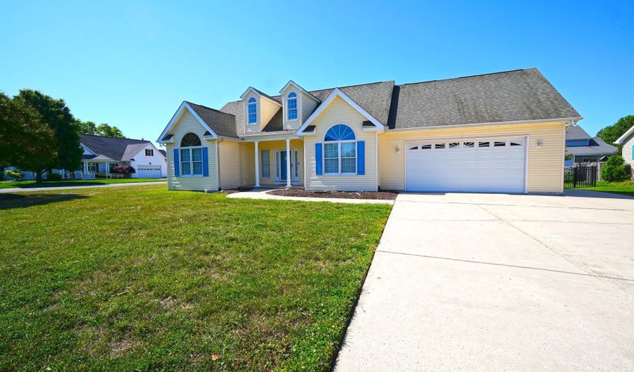 1 FLAMINGO Ct, Lewes, DE 19958 - 5 Beds, 3 Bath