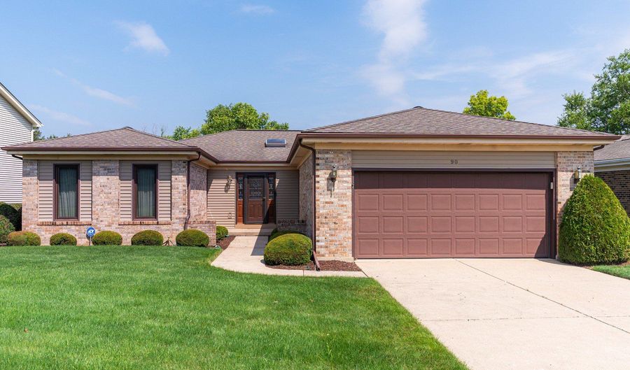 90 N Prairie Dr, Addison, IL 60101 - 3 Beds, 2 Bath