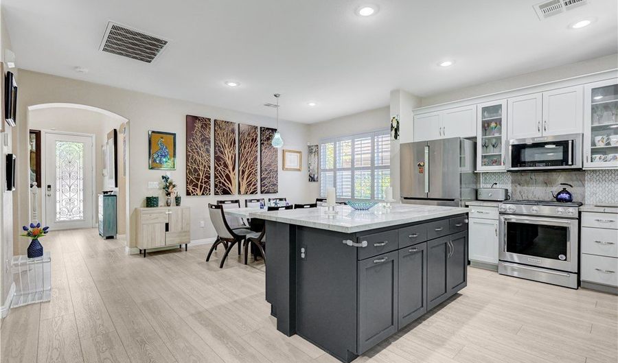 10349 Timber Star Ln, Las Vegas, NV 89135 - 4 Beds, 3 Bath