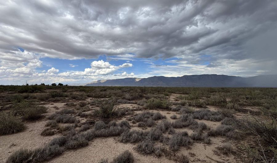 Fairchild Rd lot 1, Alamogordo, NM 88310 - 0 Beds, 0 Bath