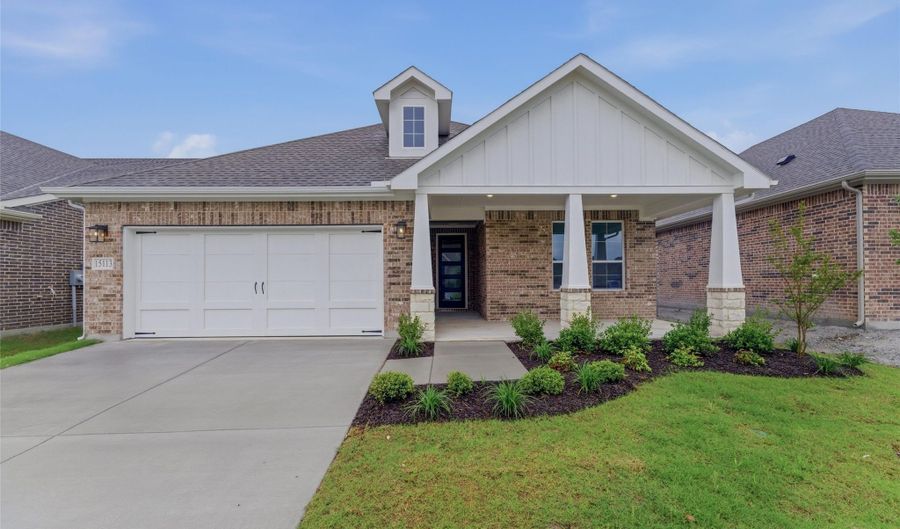 15113 Green Bluff Dr, Aledo, TX 76008 - 3 Beds, 2 Bath