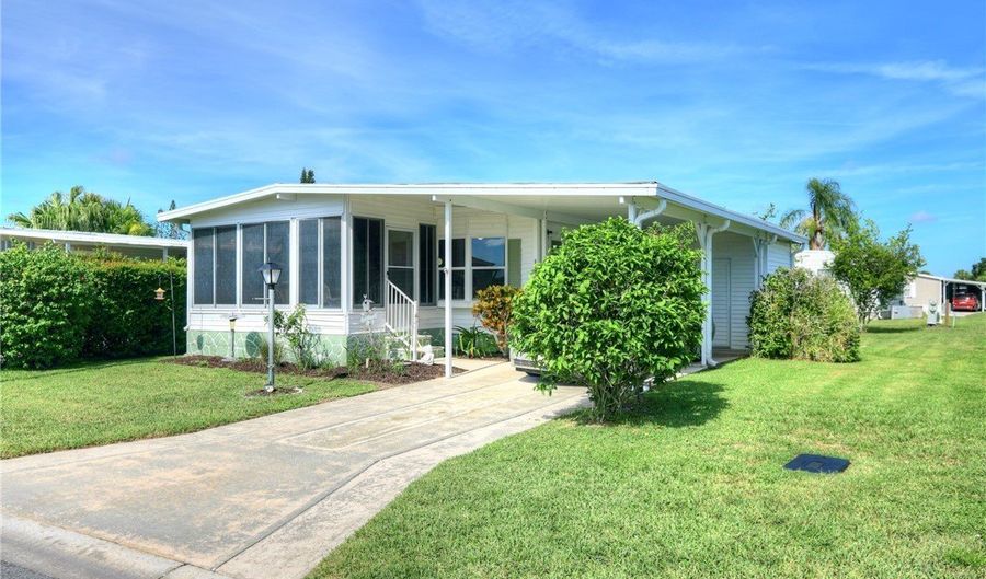 912 Oriole Cir, Barefoot Bay, FL 32976 - 2 Beds, 2 Bath