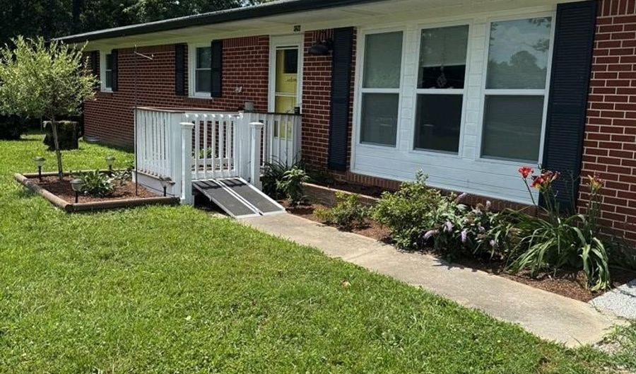 8298 Southfork, Baxter, TN 38544 - 3 Beds, 3 Bath