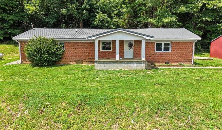 2088 Pine Ridge Rd, Battletown, KY 40104 - 3 Beds, 1 Bath