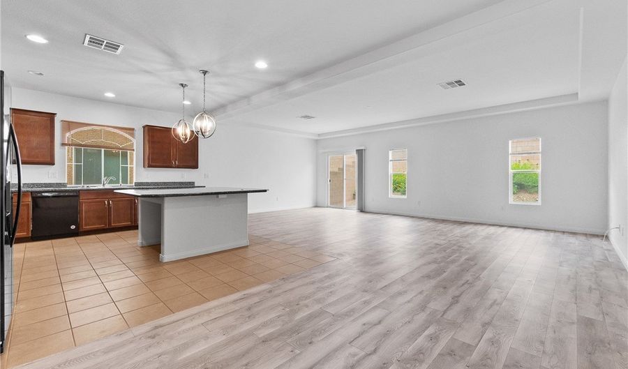 9827 MARIETTA CELLARS Ct, Las Vegas, NV 89141 - 4 Beds, 3 Bath