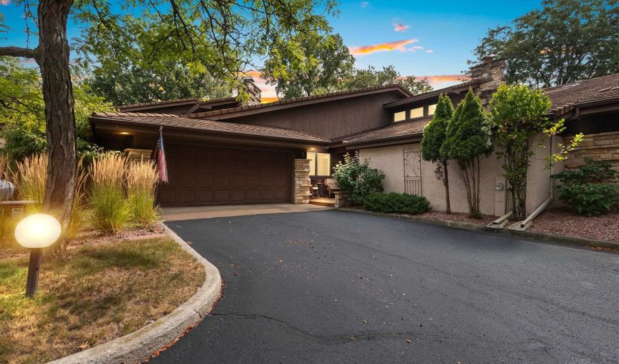 2661 NORTHERN Rd I, Appleton, WI 54914 - 3 Beds, 3 Bath