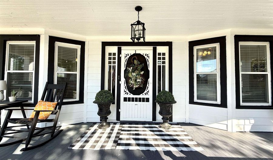 103 S Rosemary Ave, Andrews, SC 29510 - 4 Beds, 2 Bath