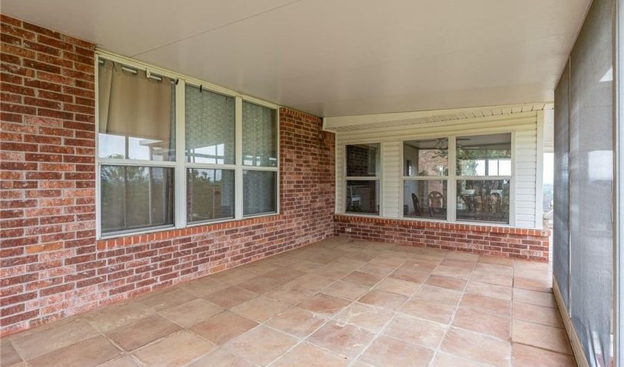 3829 Tpc Dr, Alma, AR 72921 - 3 Beds, 3 Bath