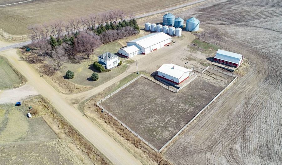 2108 Dogwood, Alvord, IA 51230 - 5 Beds, 1 Bath