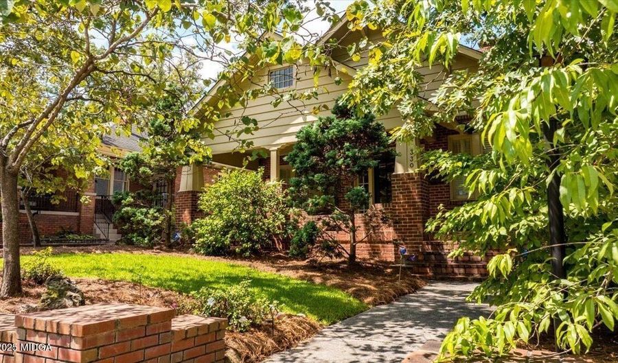 324 Buford Pl, Macon, GA 31204 - 3 Beds, 2 Bath