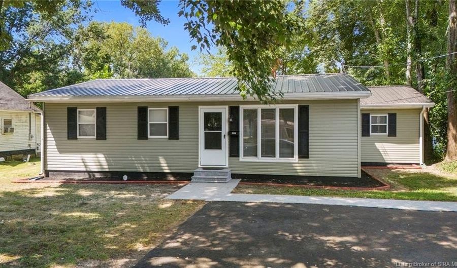 234 S Fifth St, Austin, IN 47102 - 3 Beds, 2 Bath