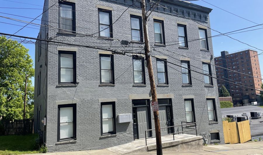 120 Philip St FL 1, Albany, NY 12202 - 2 Beds, 1 Bath