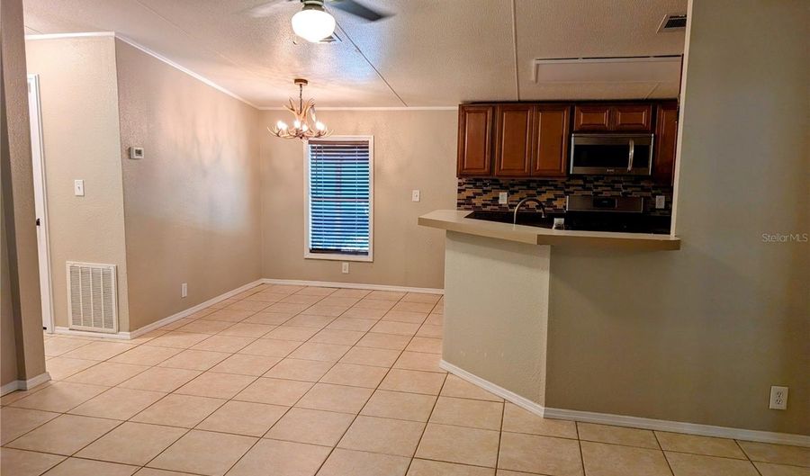 47410 TURKEY Rd, Altoona, FL 32702 - 3 Beds, 2 Bath