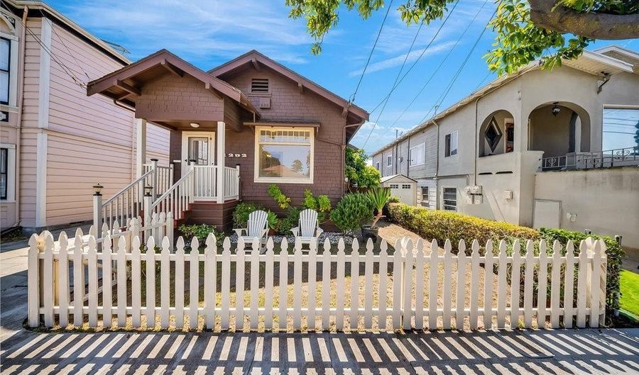 1252 Pearl St, Alameda, CA 94501 - 1 Beds, 3 Bath
