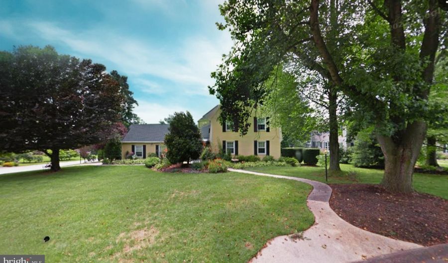 800 PARTRIDGE Ct, Hockessin, DE 19707 - 4 Beds, 3 Bath