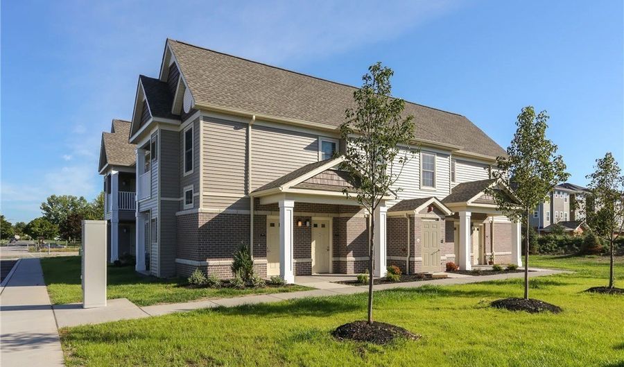 3020 Deer Lakes Dr, Amherst, NY 14228 - 2 Beds, 2 Bath