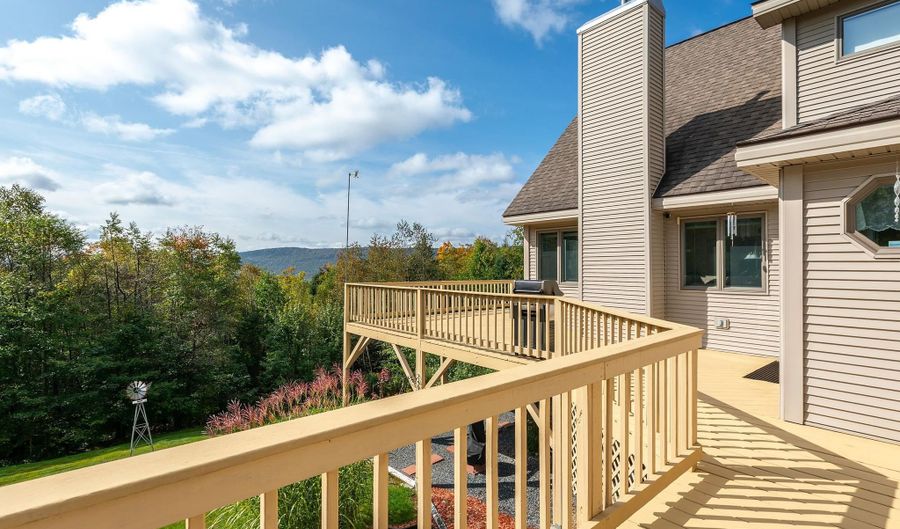 201 Spruce Dr, Andover, VT 05143 - 3 Beds, 2 Bath