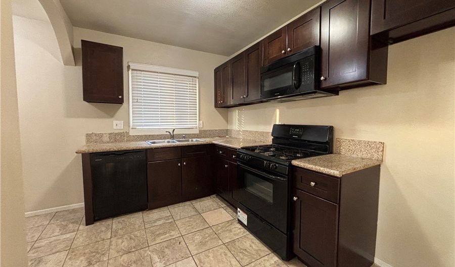 5714 Keniston, Los Angeles, CA 90043 - 3 Beds, 1 Bath