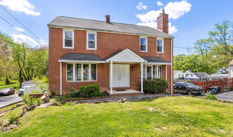 1021 CHESACO Ave, Rosedale, MD 21237 - 4 Beds, 2 Bath