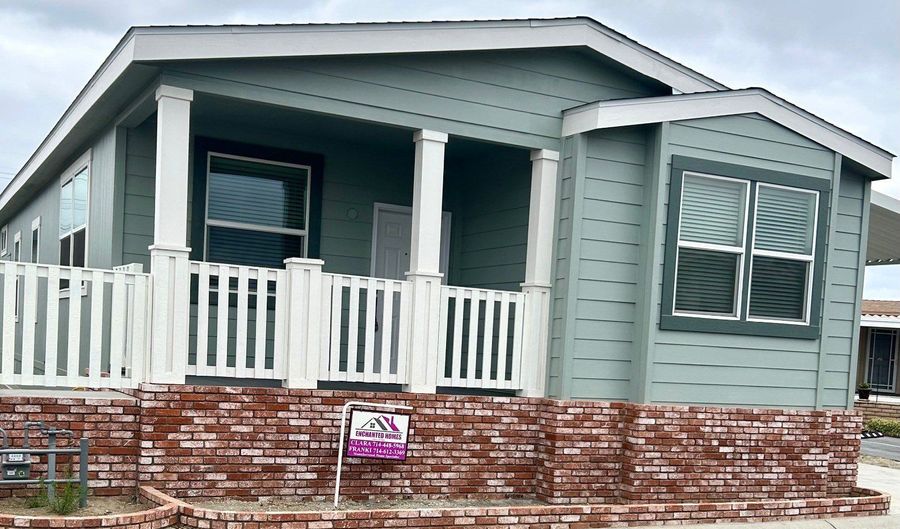 1400 S. SUNKIST 198, Anaheim, CA 92806 - 3 Beds, 2 Bath