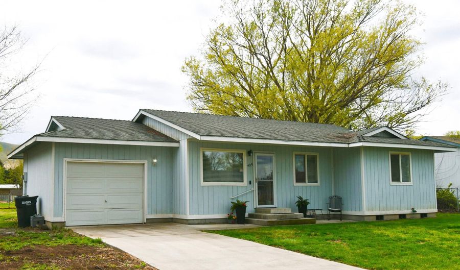 405 Belle, Benton City, WA 99320 - 3 Beds, 1 Bath