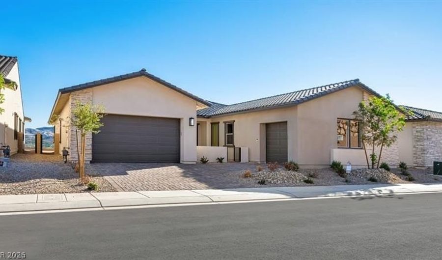 369 Portus Delphini Ct, Henderson, NV 89011 - 4 Beds, 4 Bath