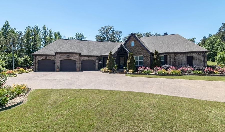 181 Turkey Trak, Batesville, MS 38606 - 4 Beds, 4 Bath