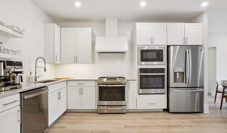 218 3rd Ave 102, Asbury Park, NJ 07712 - 2 Beds, 2 Bath