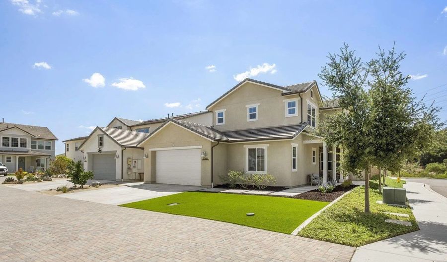 3068 Mimlus Pl, Escondido, CA 92029 - 4 Beds, 4 Bath
