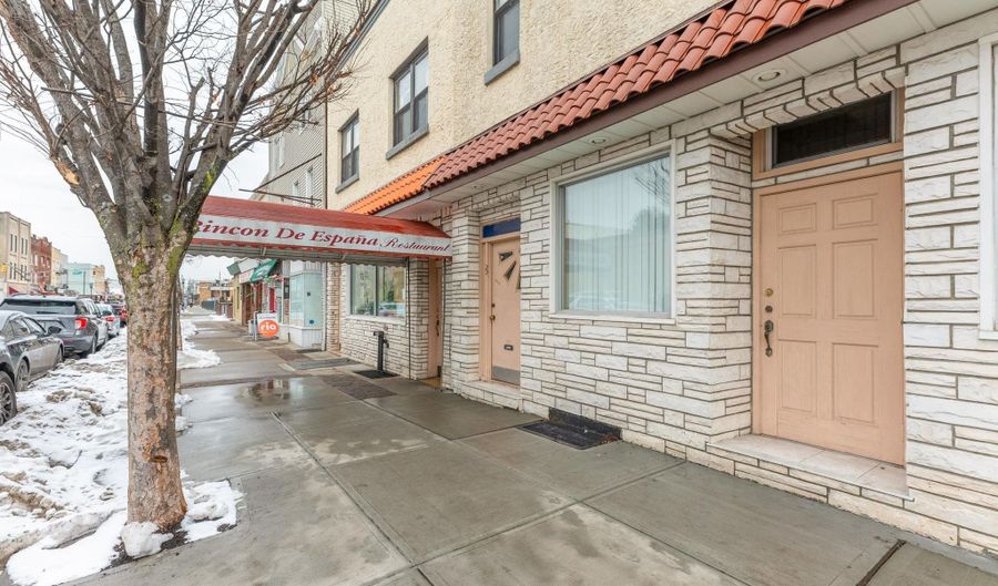 614-616 BROADWAY, Bayonne, NJ 07002 - 0 Beds, 0 Bath