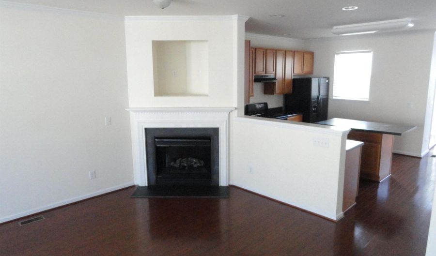 1532 Haywards Heath Ln, Apex, NC 27502 - 3 Beds, 2 Bath