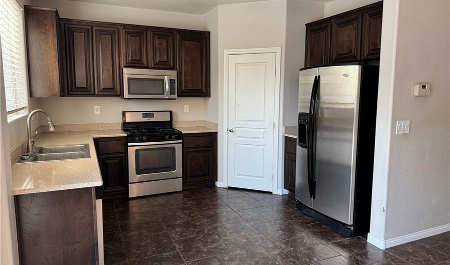 5486 Twin Feathers Way, Las Vegas, NV 89135 - 4 Beds, 3 Bath