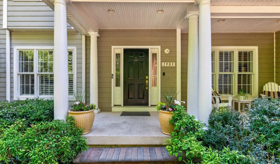 1903 BALTIMORE ANNAPOLIS Blvd, Annapolis, MD 21409 - 6 Beds, 6 Bath