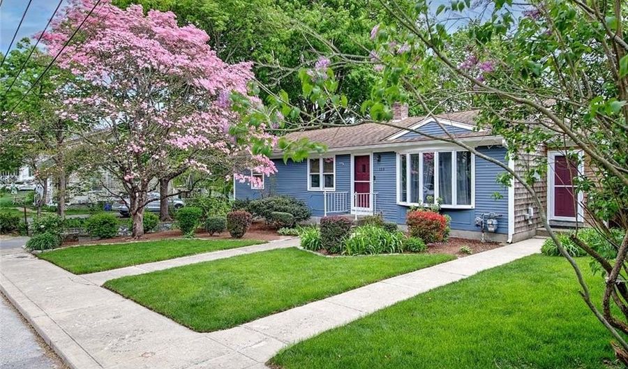 135 Foote St, Barrington, RI 02806 - 3 Beds, 2 Bath