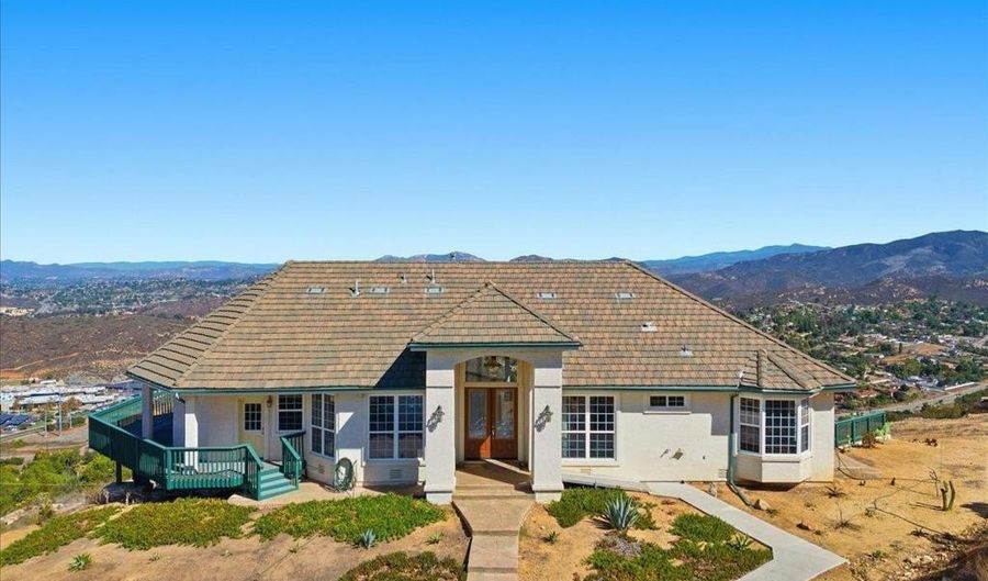 3035 Millar Ranch Rd, Spring Valley, CA 91978 - 4 Beds, 4 Bath