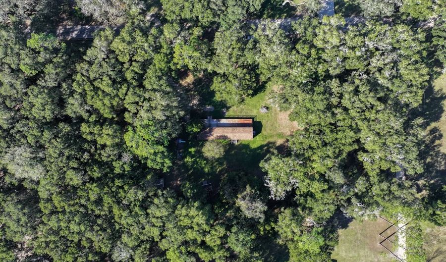 10259 NE 23rd Ct, Anthony, FL 32617 - 2 Beds, 2 Bath