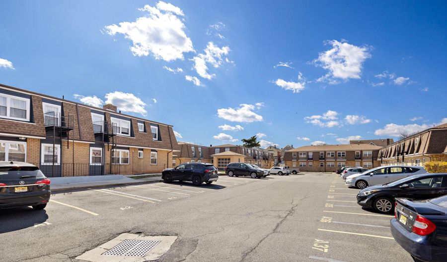 35 W 23RD St 33B1, Bayonne, NJ 07002 - 1 Beds, 1 Bath