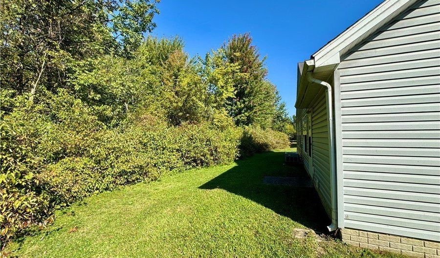 2301 Norman Ave, Ashtabula, OH 44004 - 4 Beds, 2 Bath