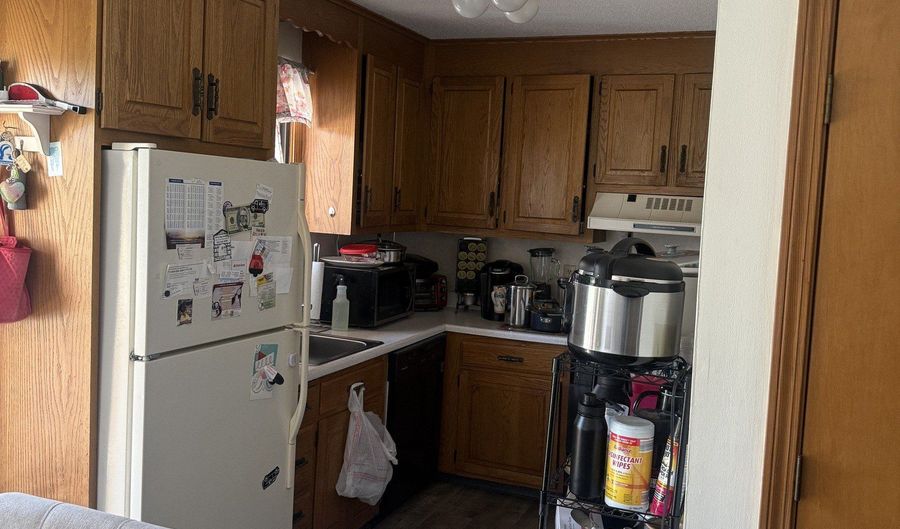 895 Matthews St 52, Bristol, CT 06010 - 2 Beds, 2 Bath