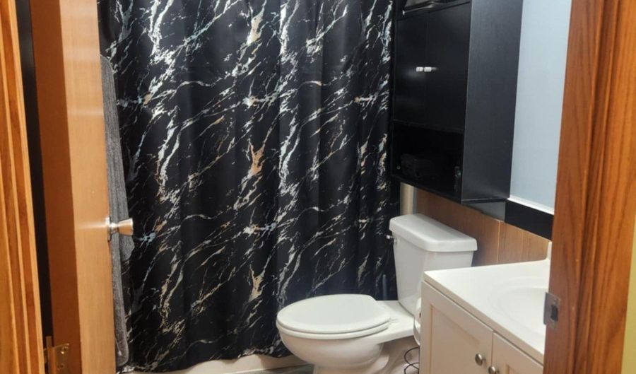 613 Buttercup Ln 613, Altoona, WI 54720 - 3 Beds, 2 Bath