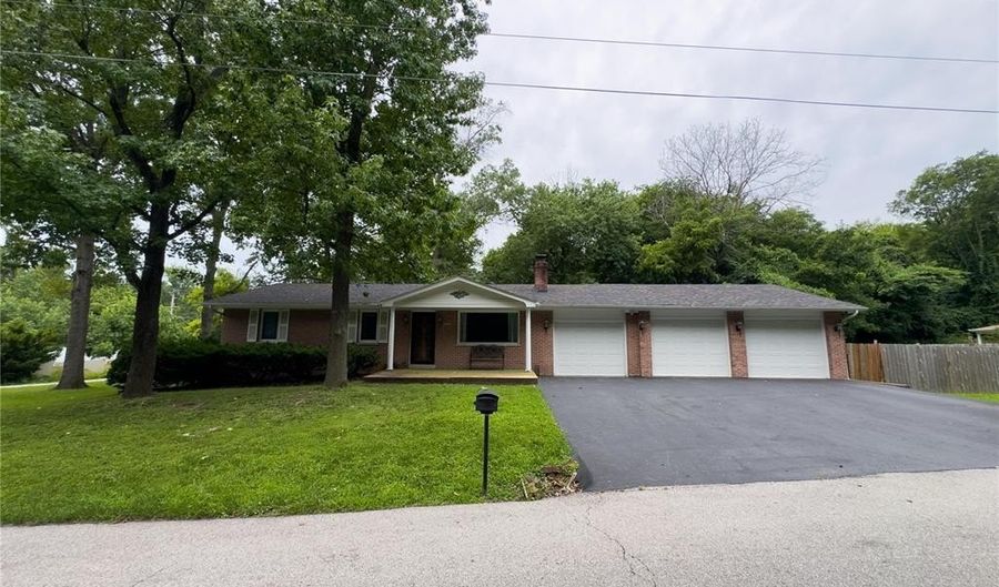 2035 Valmont Dr, Arnold, MO 63010 - 3 Beds, 3 Bath