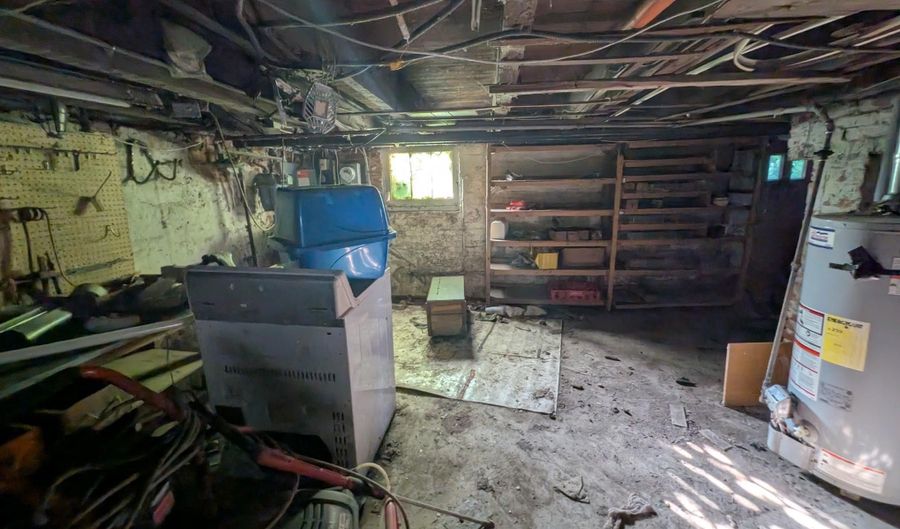 1021 PARKSLEY Ave, Baltimore, MD 21223 - 3 Beds, 1 Bath