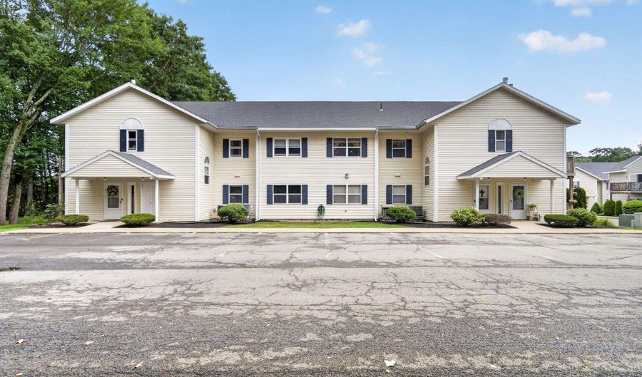 103 Greenwich Dr, Albany, NY 12203 - 2 Beds, 1 Bath