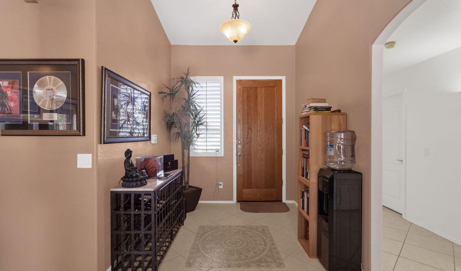 4908 E DUANE Ln, Cave Creek, AZ 85331 - 3 Beds, 2 Bath