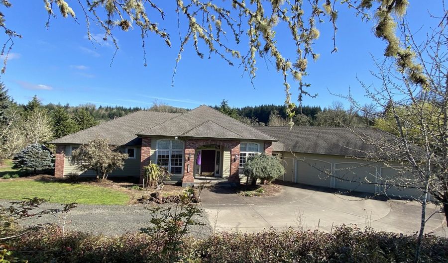 1235 PERRYDALE Rd, Dallas, OR 97338 - 3 Beds, 3 Bath