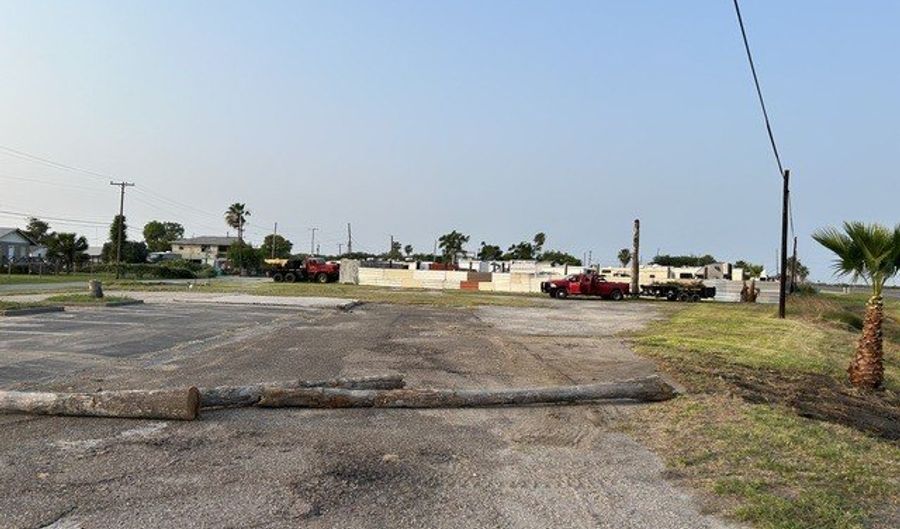 1212 HWY 35 N, Aransas Pass, TX 78336 - 0 Beds, 0 Bath